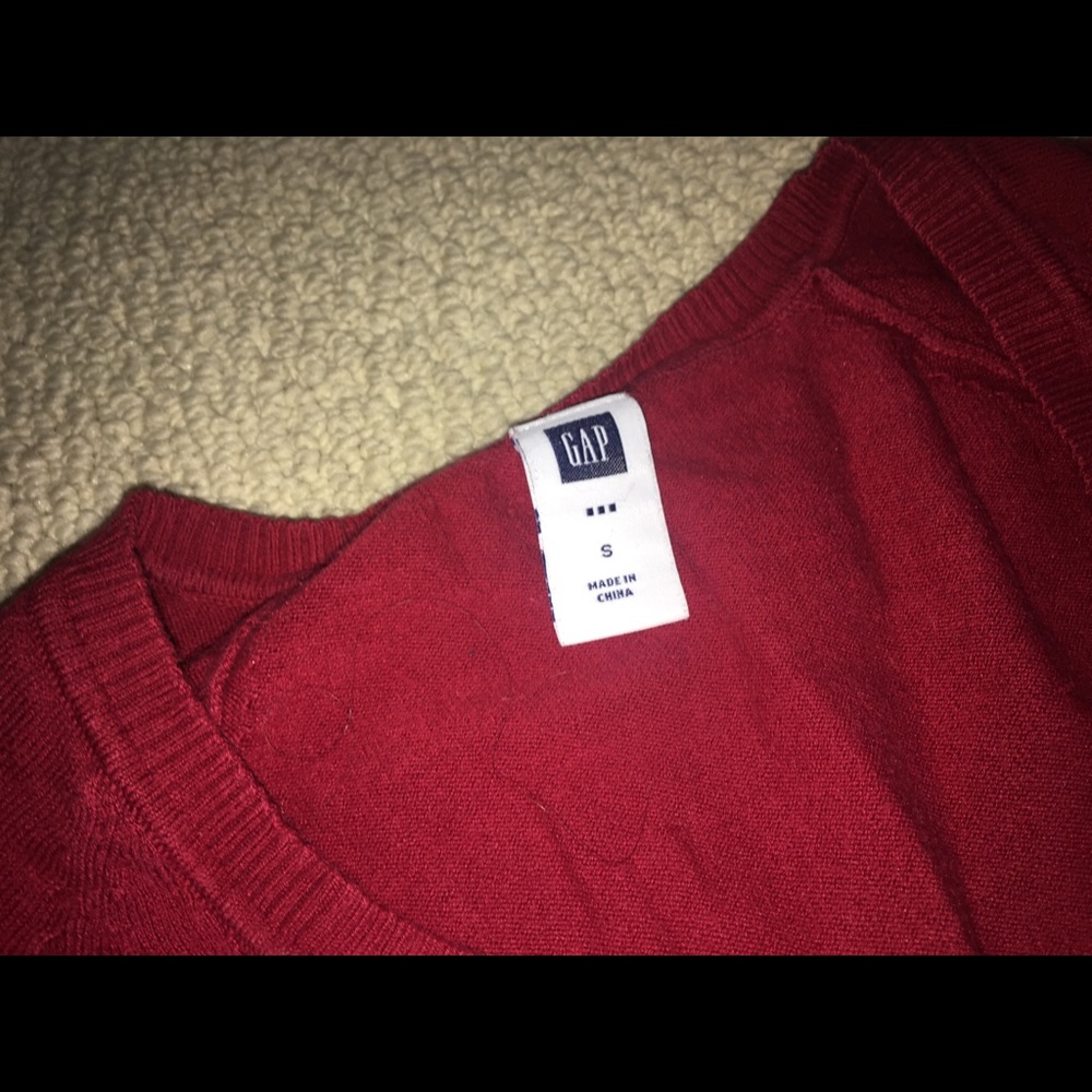 Gap sweater - Picture 2 of 3